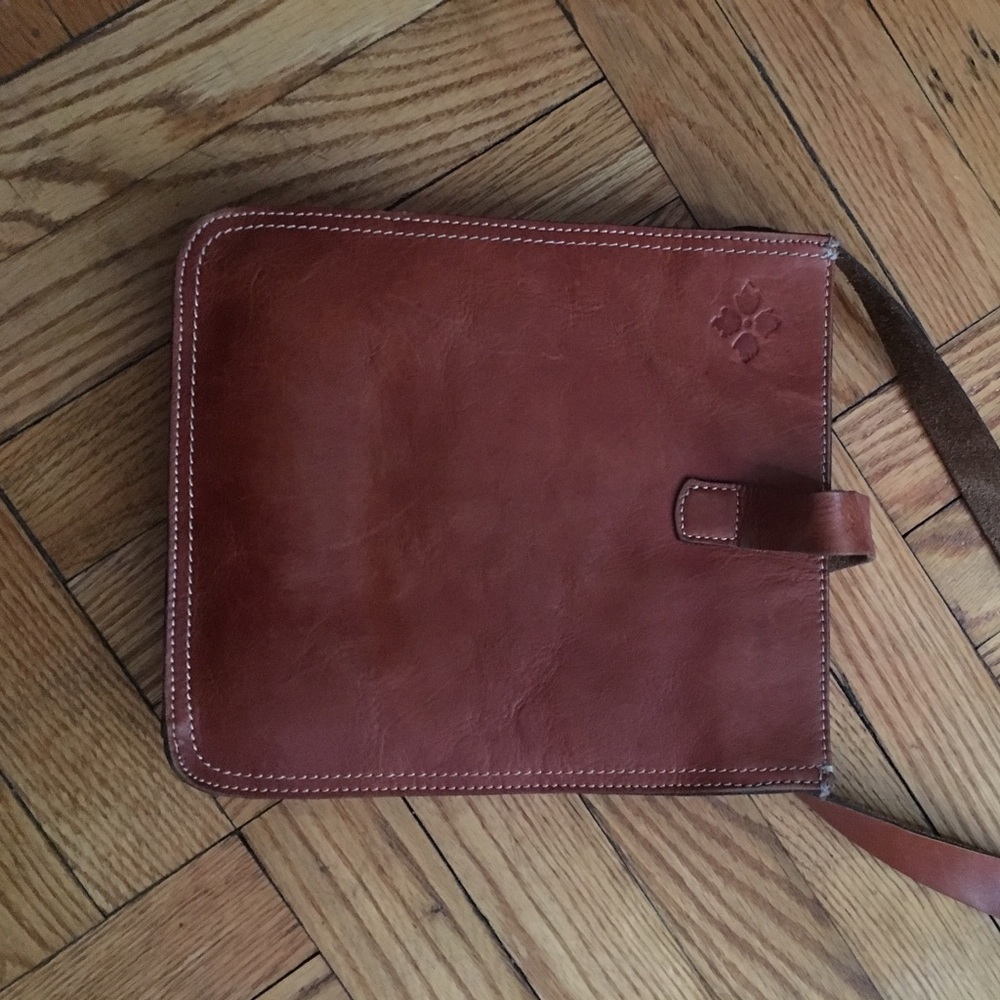 Patricia Nash Crossbody EUC - Picture 3 of 4